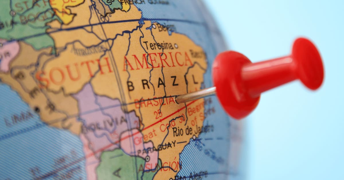 実用的なプレーがブラジルの支配を継続するためのロトジロ契約に署名